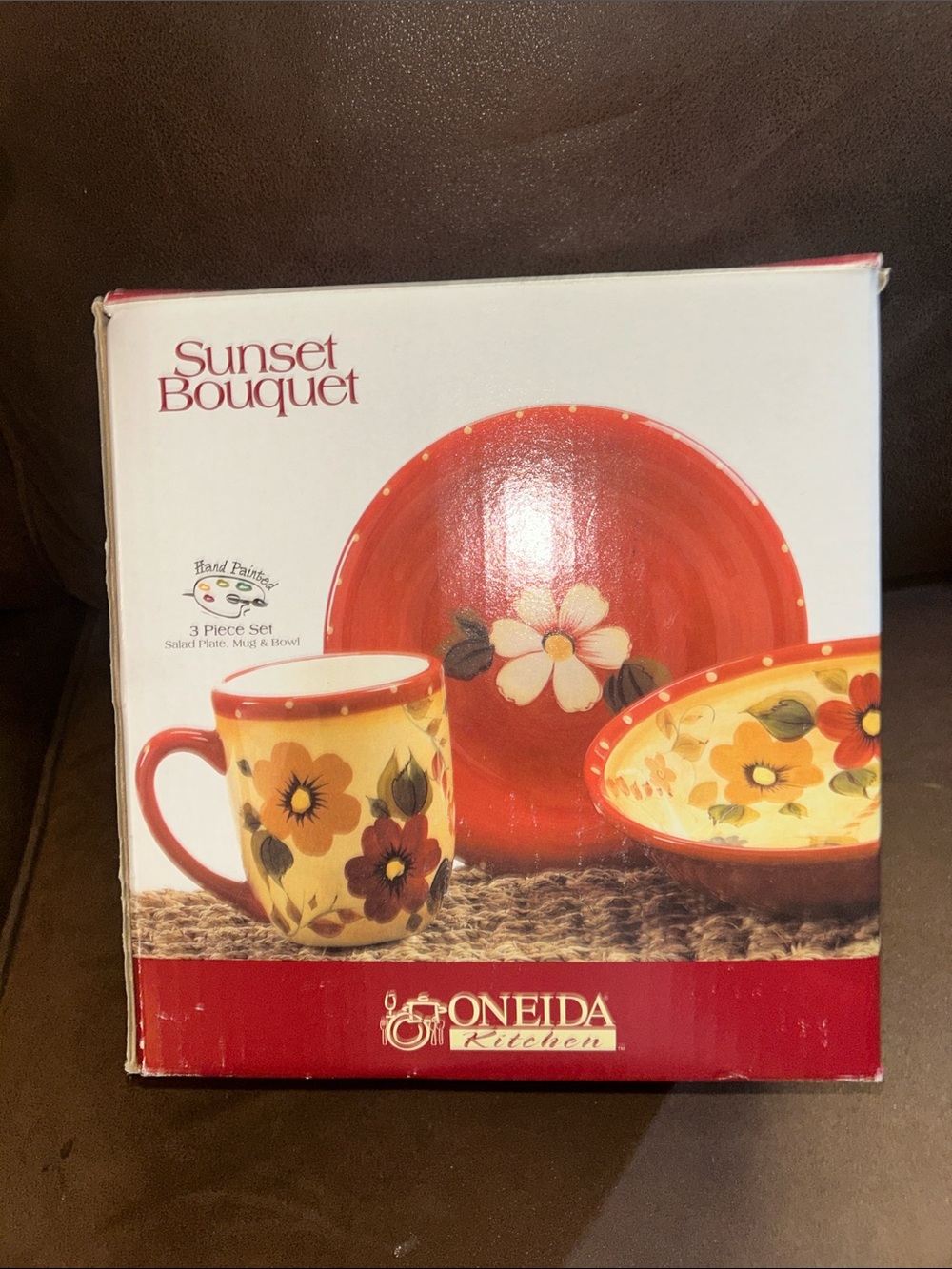 Oneida Floral 3 piece Dinnerware Set